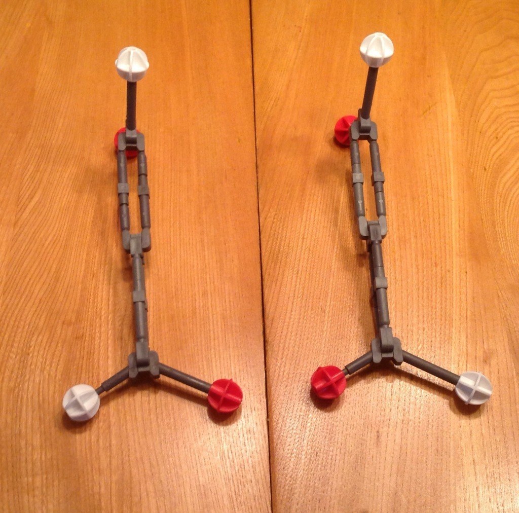 model-of-two-enantiomeric-disubstituted-allenes-not-superimposable.